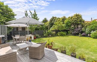 261 Te Moana Road, Waikanae
