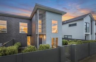 13 Karearea Avenue, Porirua