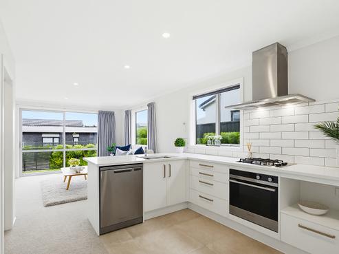 13 KÄrearea Avenue, Porirua