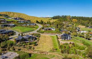 6 Redmund Spur Road, Kennedys Bush