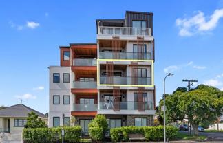 302/2A Truro Road, Sandringham