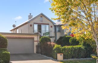 8 Waterford Avenue, Northwood