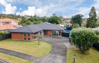 10 Taupiko Place, Green Bay