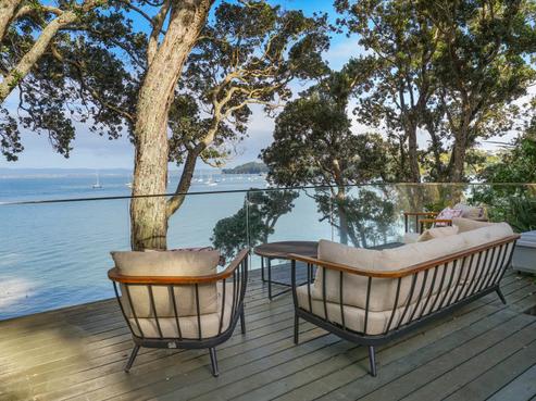 36 Queen Street, Northcote Point