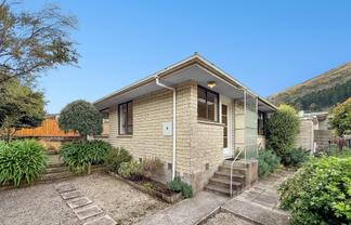 1/6 Finnsarby Pl, Sumner