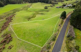 747 Limeworks Loop Road, Karamu