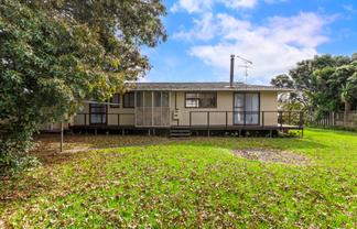 10 Walton Street, Red Beach