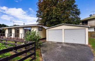 10 Walton Street, Red Beach