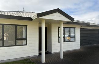 13 Robinson Terrace, Rangatira Park