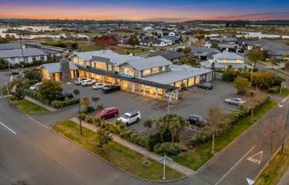 Office/Retail in the Heart of Pegasus