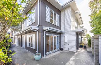 1D Charlemont Street, Whitiora