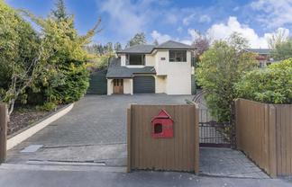 360 Kaikorai Valley Road, Bradford