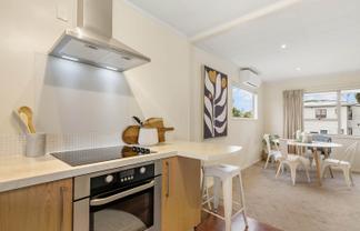 3/8A Kingsway Avenue, Sandringham