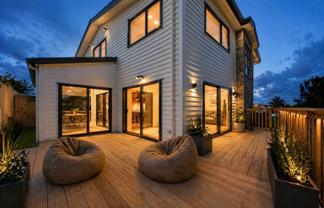 12 Hillview Avenue, New Windsor