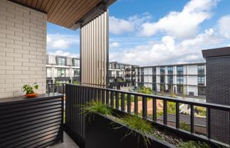 303/21 Pennant Street, Long Bay