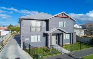 2/34 Beatty Street, Melville