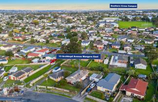 13 Archboyd Avenue, Mangere East