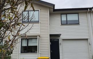 10 Tia Road, Flat Bush