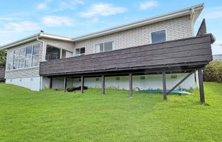 3 Lloyd George Road, Wainui