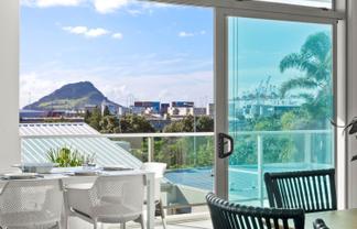 4/52 Cliff Road, Tauranga Central