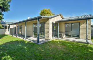 1216A Norfolk Crescent, Mayfair