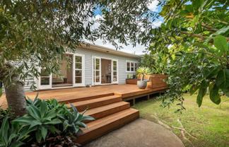 7 Knight Avenue, Mount Albert