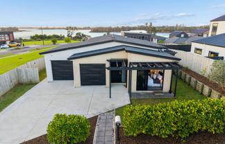 18 Otohikawa Avenue, Glenbrook