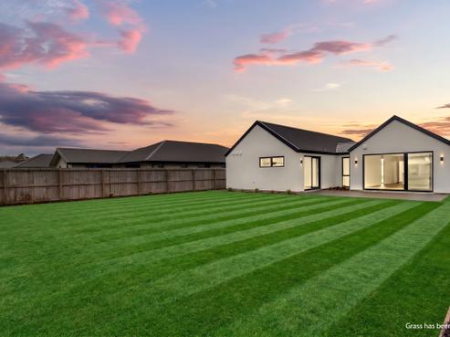 6 Salkeld Place, Woodend