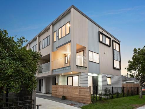 1/11 Hereford Street, Te Atatu Peninsula