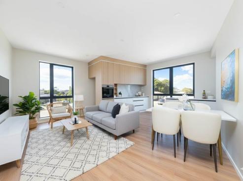 4/2 Reeves Road, Pakuranga