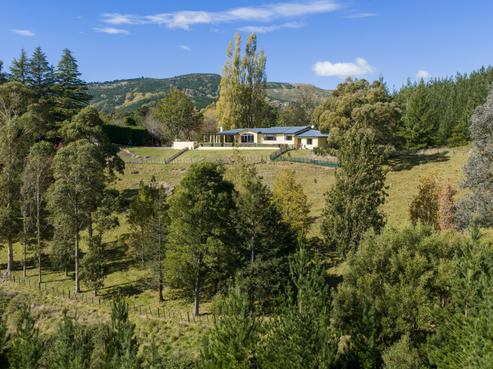 1544 Kahuranaki Road, Havelock North