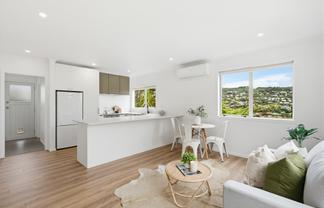 2A Downing Street, Crofton Downs