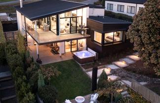 287 Cannon Hill Crescent, Mount Pleasant