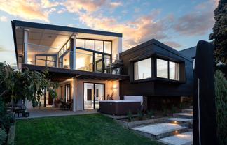 287 Cannon Hill Crescent, Mount Pleasant