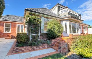 137 Long Drive, Saint Heliers