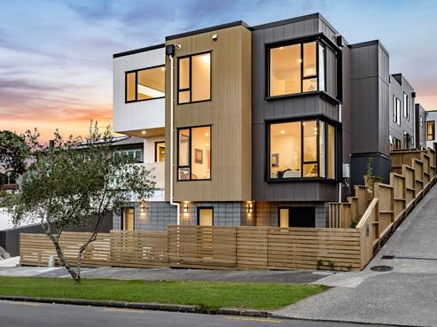5A Godfrey Place, Kohimarama