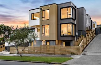 5A Godfrey Place, Kohimarama