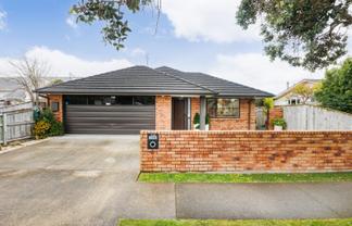 120B Linton Street, West End