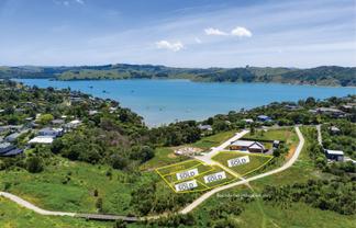 123 Greenslade Road, Waikokowai Lane, Raglan