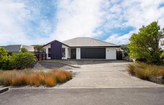 70 Sanctuary Drive, Stoke