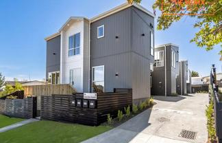 9A & 9D Juliet Avenue, Howick