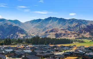 8 Gillespie Street, Lake Hawea