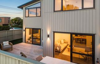 8 Renata Crescent, Te Atatu Peninsula