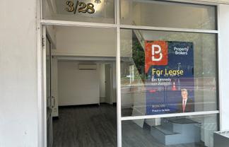 Boutique Clive Square for lease