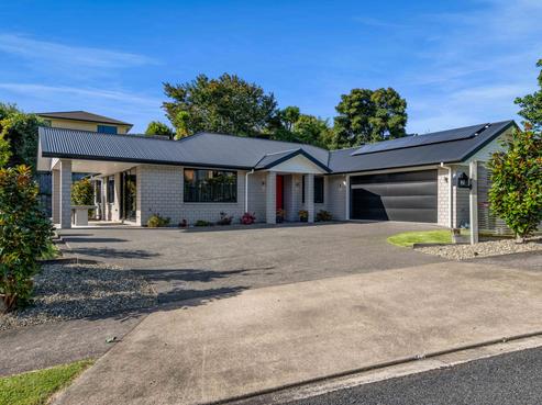2 Frederick Place, Whalers Gate