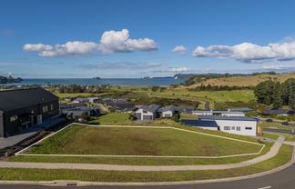 54 Discovery Drive, Whitianga