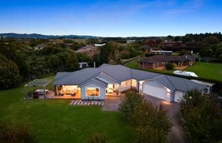 1557 Waiuku Road, Waiuku