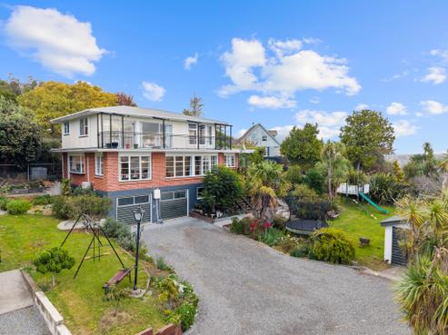 14 Huntsbury Avenue, Huntsbury
