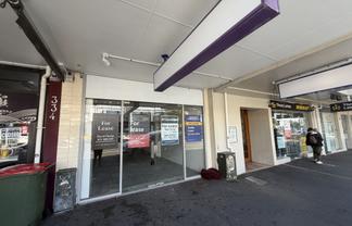 Three Lamps Retail Opportunity