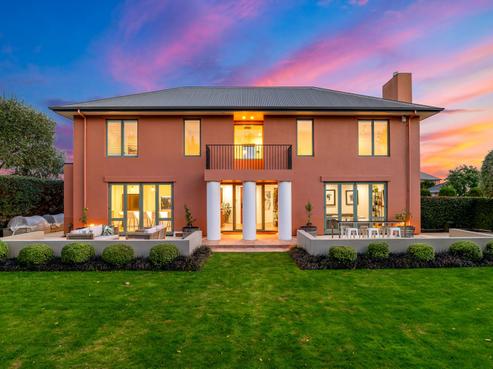 16 Ridgewood Place, Shirley